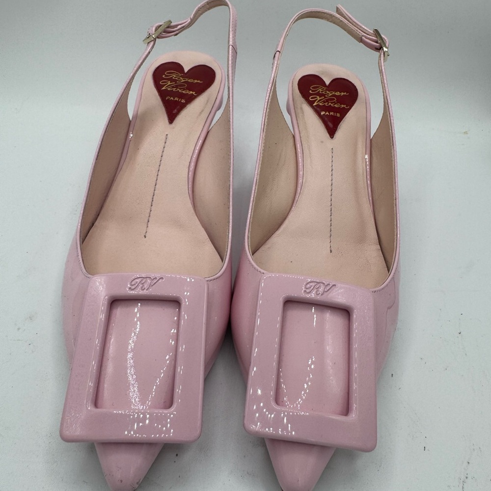 Roger Vivier Pink Heeled Pumps with Square Buckle
